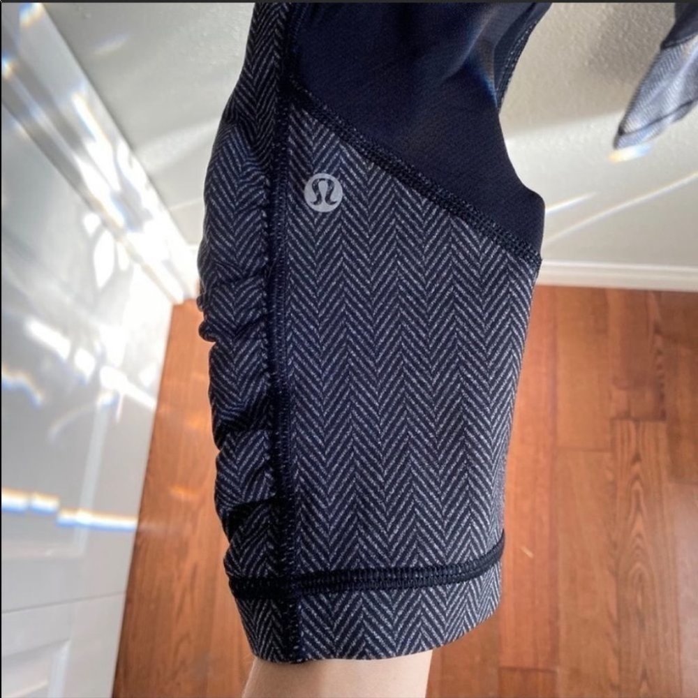 NWOT Lululemon Speed Tight Crop Giant Herringbone - Picture 7 of 12